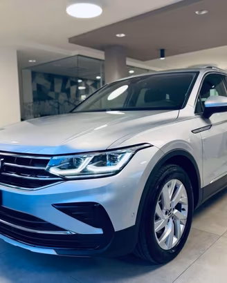 Volkswagen Tiguan 2.0 tdi Elegance 150cv dsg