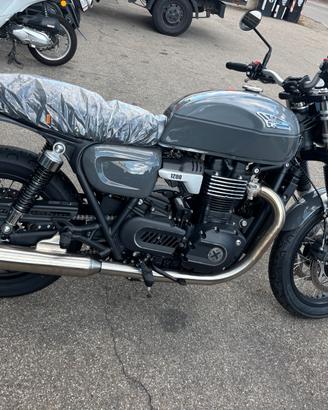 Brixton Cromwell 1200