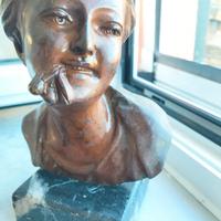 Busto in bronzo "Fanciulla con Fiori"