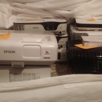 Videoproiettore home cinema proiettore hdmi