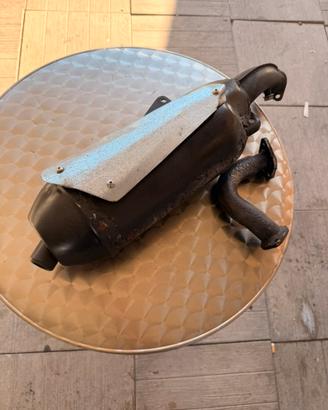 Scarico runner 180 2t