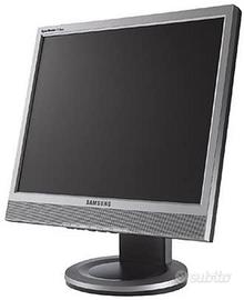 Monitor 17" Samsung SyncMaster 713BM - NUOVO