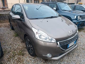 208 1.2 VTi 82 CV 3 p allure cinghia di distribuzi