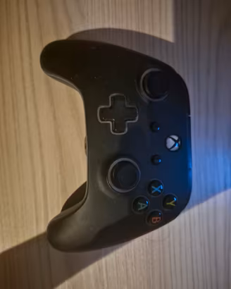 Controller compatibile per xbox e pc 