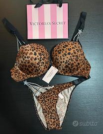 Set Victoria’s Secret push up