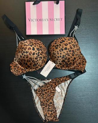 Set Victoria’s Secret push up