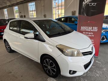 Toyota Yaris 1.0 5 porte Lounge UNICO PROPRIETARIO