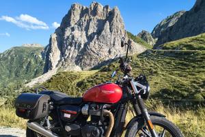 Triumph Street Twin 900