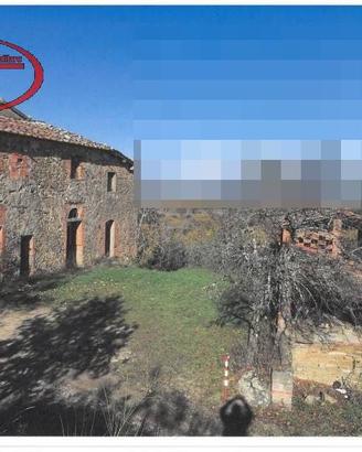 Rustico / Casale di 210 m² con più di 5 locali e b