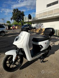 NIU MQi -GT Elettrico