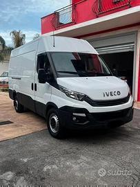 Iveco Daily 35s13 medio tetto alto MOTORE NUOVO