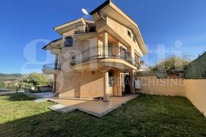 Villa bifamiliare Rocca di Papa [Rocca di PapaVRG]