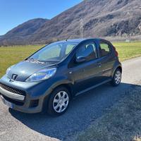 Peugeot 107 5 porte PERFETTA IN TUTTO!