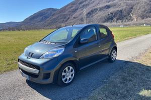 Peugeot 107 5 porte PERFETTA IN TUTTO!