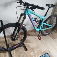 Santa Cruz nomad c