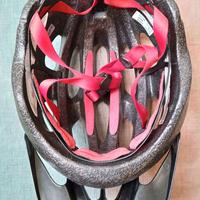 Lotto MTB caschetto + protezioni