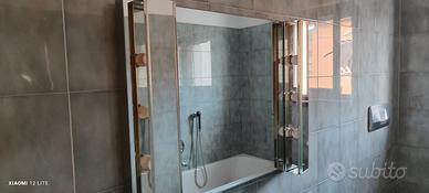 specchio per bagno con 6 luci
