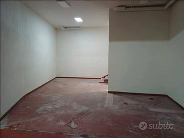 Box 50mq Torre Canne zona Terme