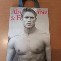 Borsa shop in carta Abercrombie & Fitch