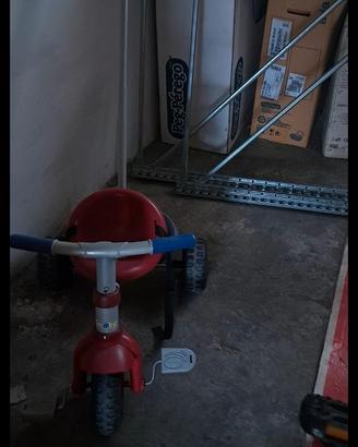 triciclo bicicletta