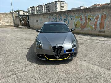 Alfa Romeo giulietta modello veloce 2020
