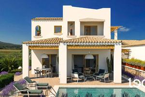 Nuova villa caposchiera su due livelli con piscina