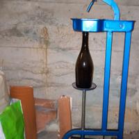 Tappatrice per bottiglie
