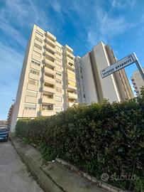 Lama Via Gasparri 4 Vani con Box e Posto Auto