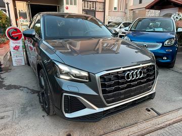 Audi Q2 35 TFSI S tronic line Edition iva esposta