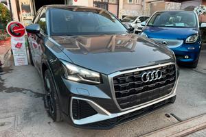 Audi Q2 35 TFSI S tronic line Edition iva esposta