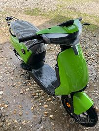 Super soco moto cux