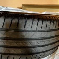 Pneumatici 235/55 R19 105W