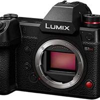 lumix s1h + lumix 24-70 2.8 pro + cage smallrig