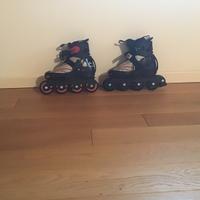 Rollerblade neri e grigi