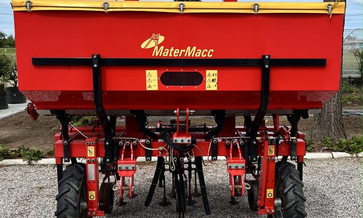 Sarchiatrice Matermacc