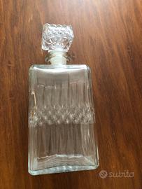 Bottiglia in vetro per whisky vintage