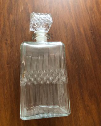 Bottiglia in vetro per whisky vintage