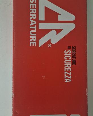 Serratura per portone blindato