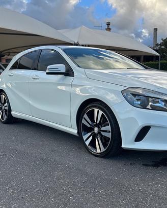 Mercedes-benz A 200 d Sport
