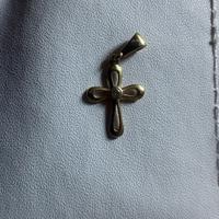 Ciondolo croce in oro 14kt 585