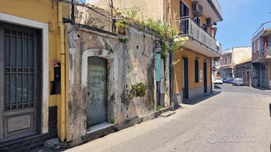 CASA INDIPENDENTE A ACI SANT'ANTONIO