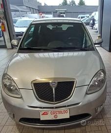 LANCIA Ypsilon 1.3 MJT DPF Sport MomoDesign