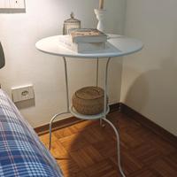 Tavolino comodino Ikea Lindved