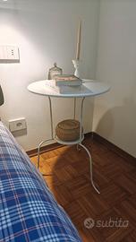 Tavolino comodino Ikea Lindved