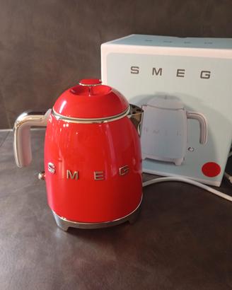 Smeg bollitore elettrico Rosso NUOVO 