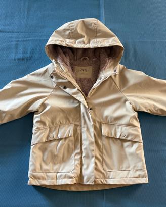Giacca Zara bimba impermeabile con peluche 5-6 ann