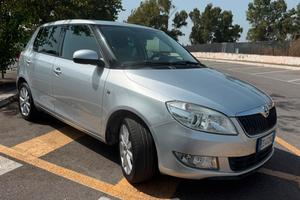 skoda fabia automatica