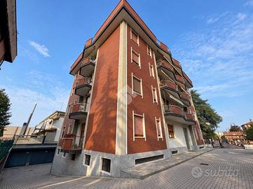 4 LOCALI A GALLIATE