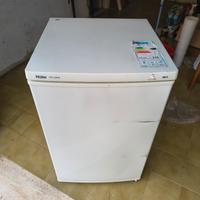 Congelatore Verticale Haier HFZ-136AA