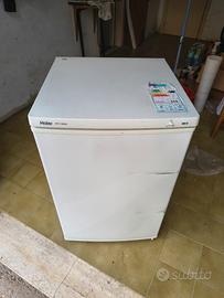 Congelatore Verticale Haier HFZ-136AA